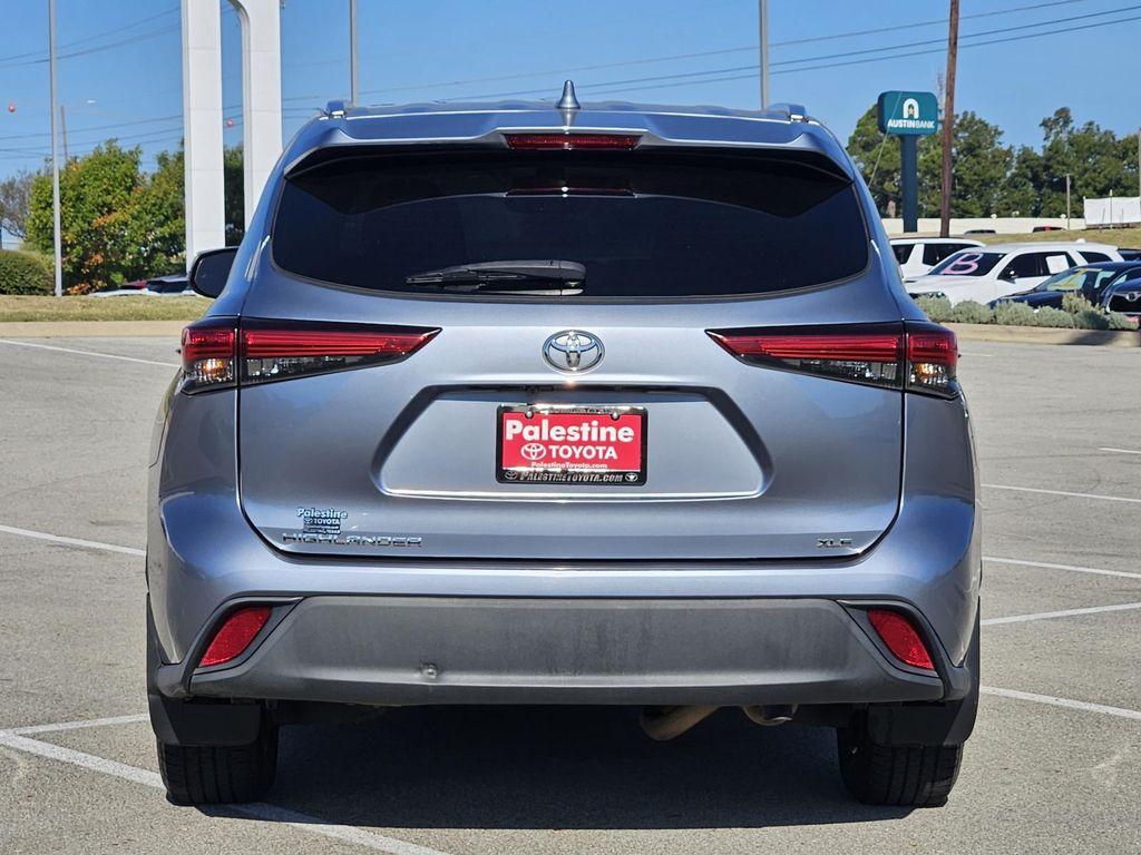 used 2020 Toyota Highlander car, priced at $20,898