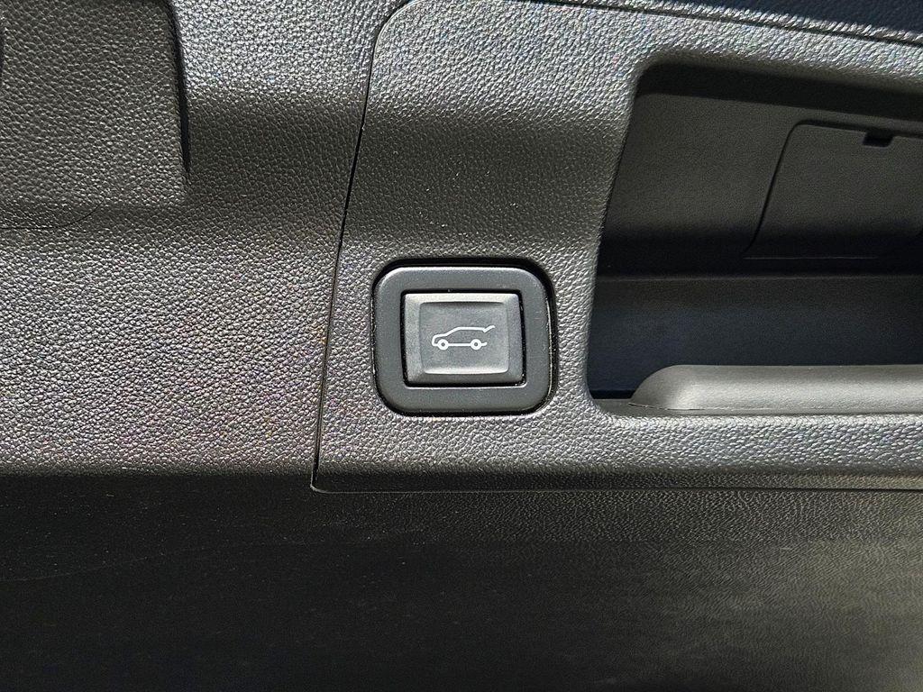 used 2020 GMC Acadia car, priced at $21,868