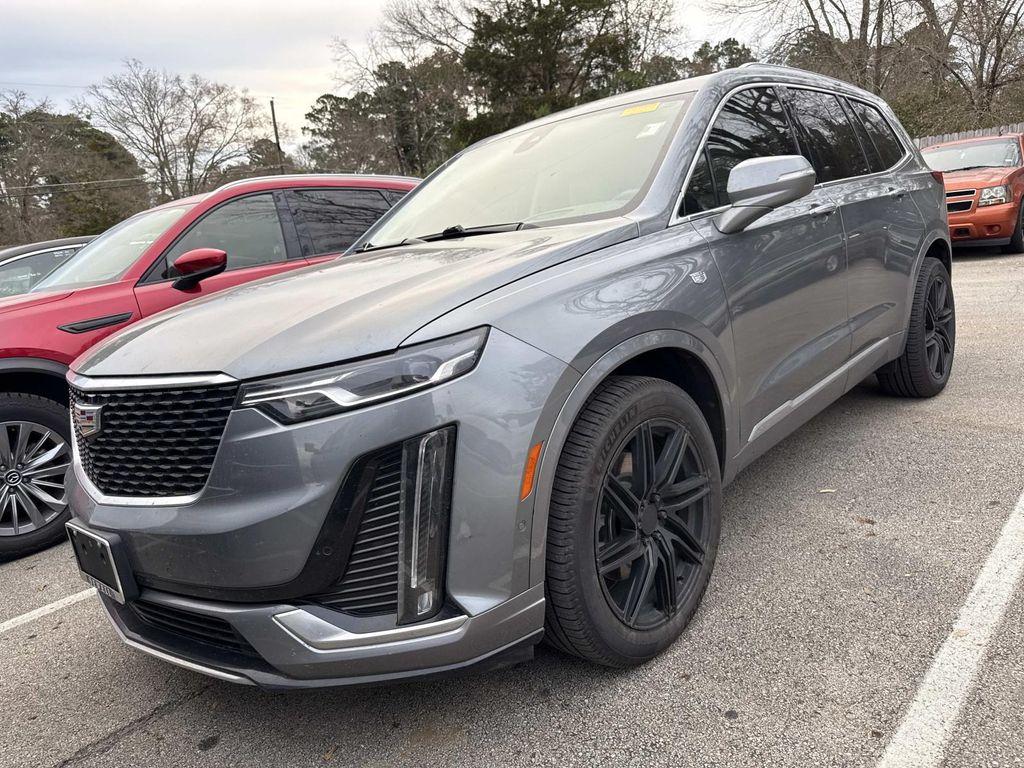 used 2022 Cadillac XT6 car, priced at $32,235