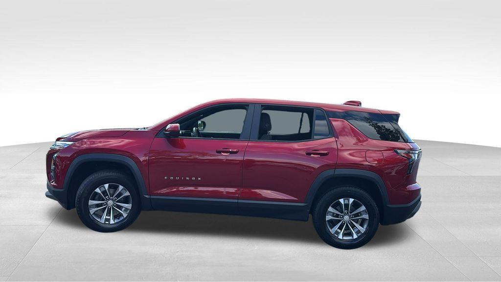 used 2025 Chevrolet Equinox car, priced at $24,435