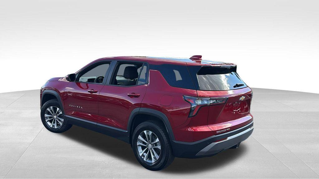 used 2025 Chevrolet Equinox car, priced at $24,435