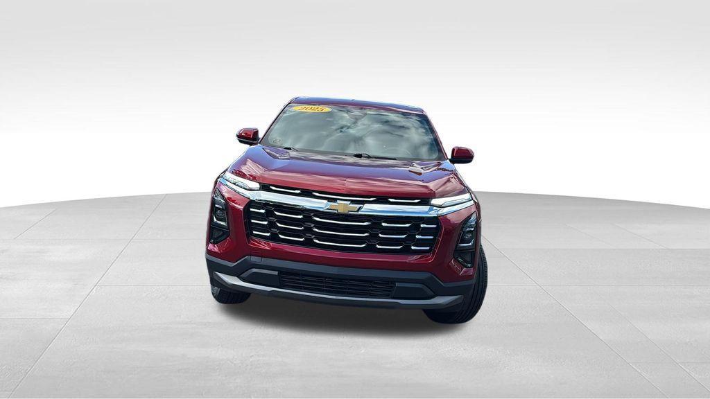 used 2025 Chevrolet Equinox car, priced at $24,435