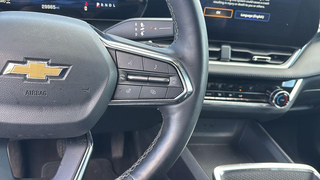 used 2025 Chevrolet Equinox car, priced at $24,435