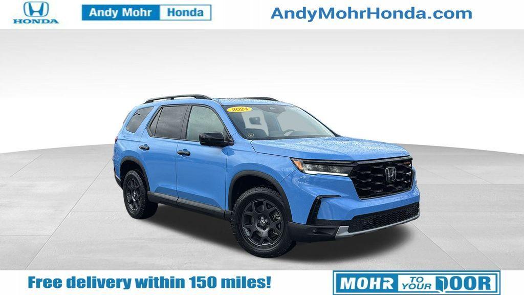 used 2024 Honda Pilot car, priced at $39,238