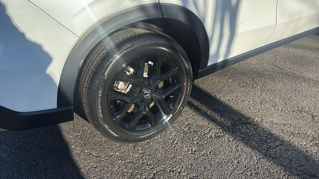 used 2023 Honda HR-V car, priced at $25,137