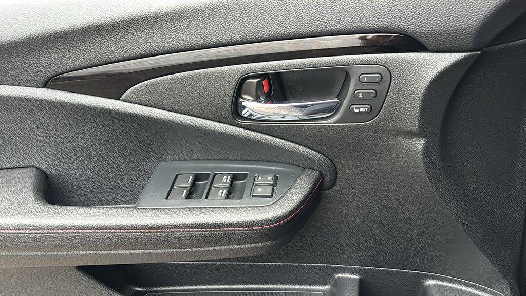 used 2023 Honda Ridgeline car, priced at $33,164