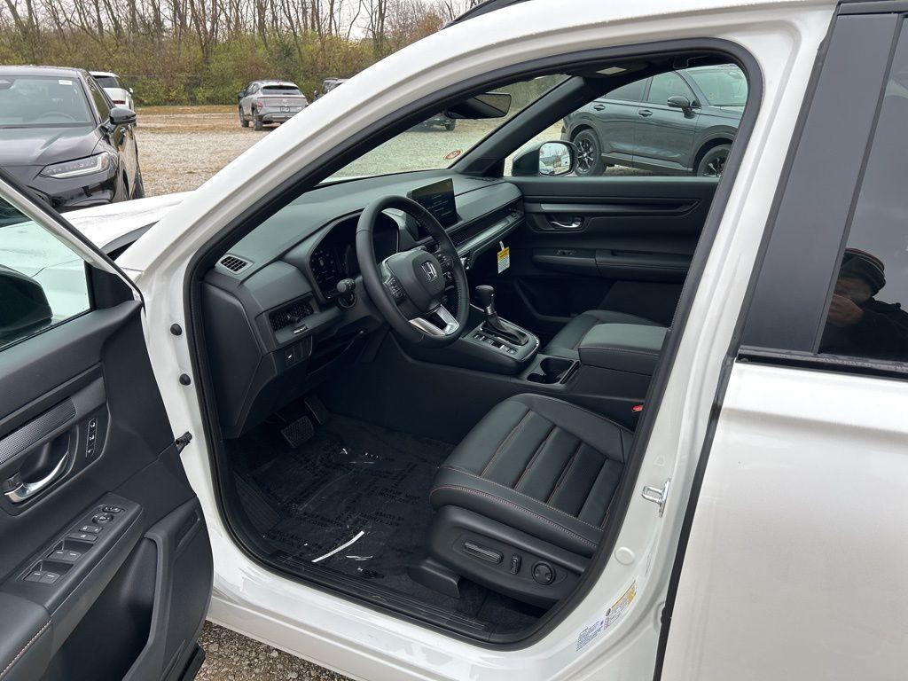 new 2026 Honda CR-V Hybrid car, priced at $40,615
