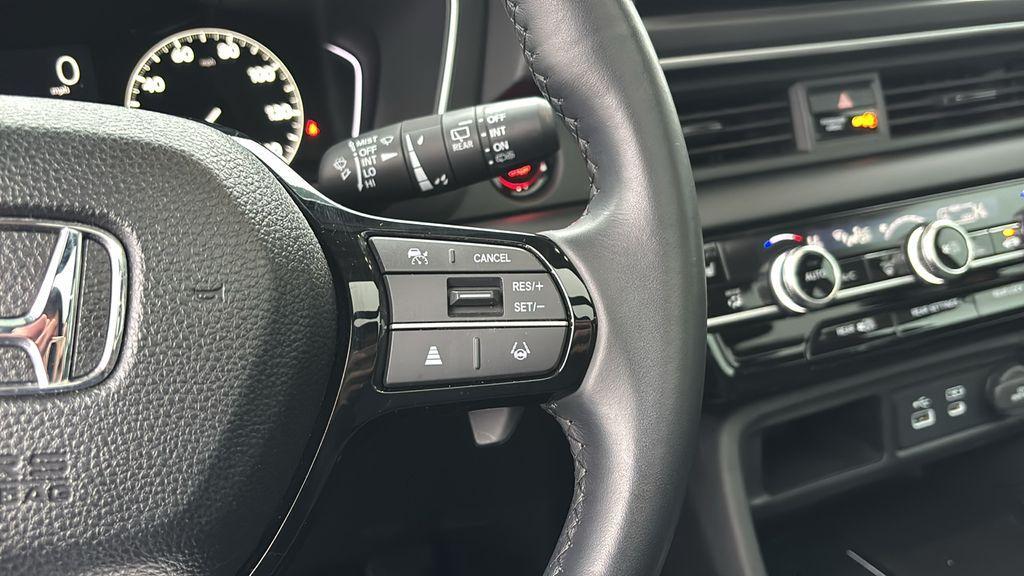 used 2023 Honda Pilot car, priced at $38,869