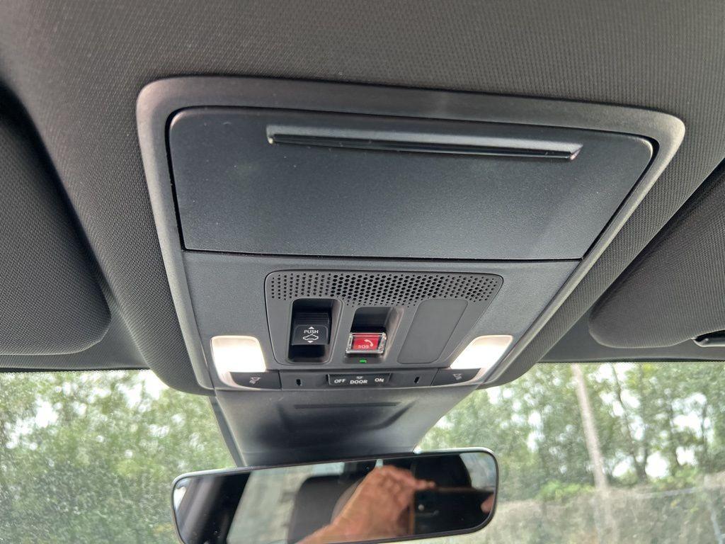 new 2026 Honda CR-V Hybrid car, priced at $40,183