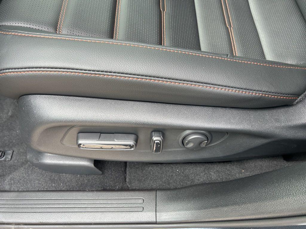 new 2026 Honda CR-V Hybrid car, priced at $40,183