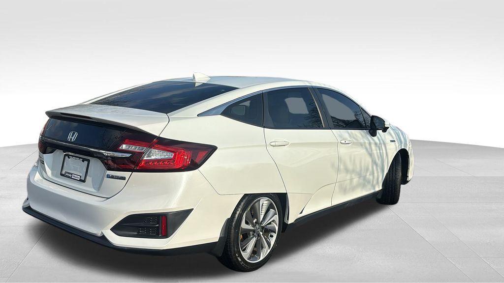 used 2018 Honda Clarity Plug-In Hybrid car, priced at $23,992