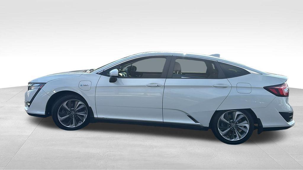 used 2018 Honda Clarity Plug-In Hybrid car, priced at $23,992