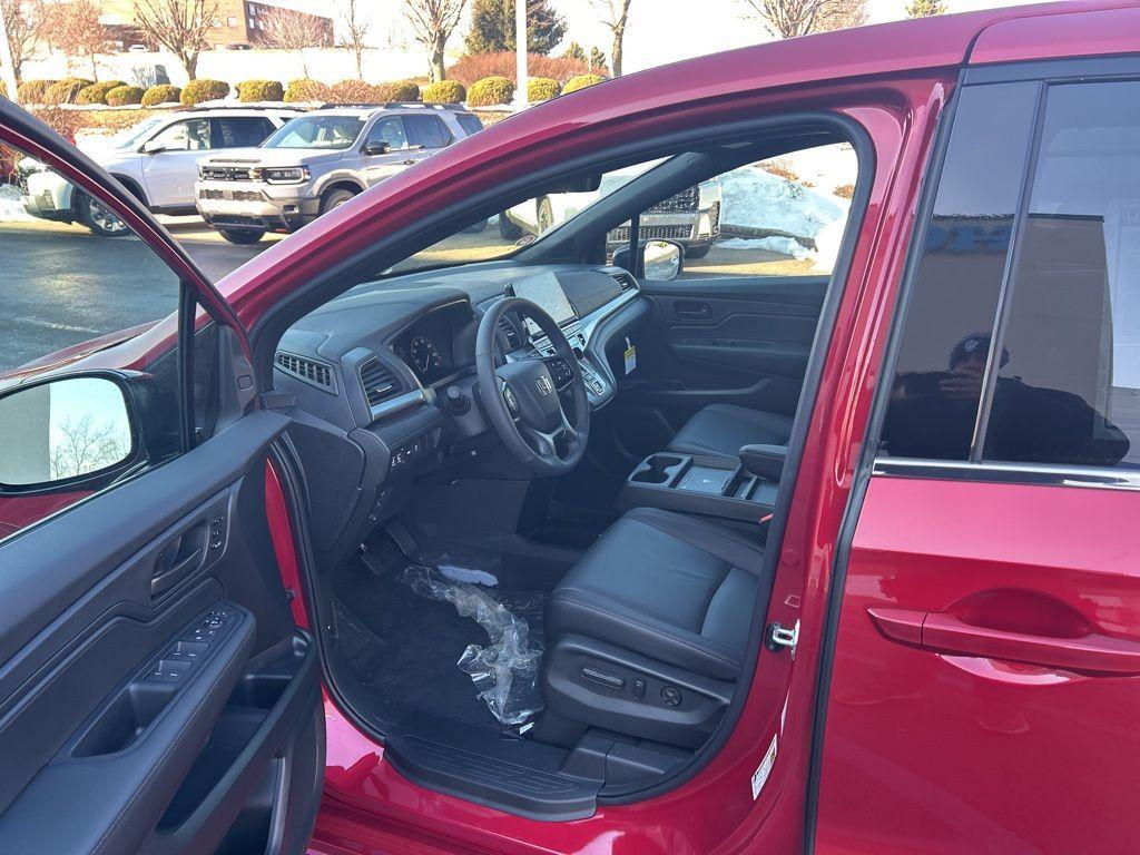 new 2026 Honda Odyssey car, priced at $46,345