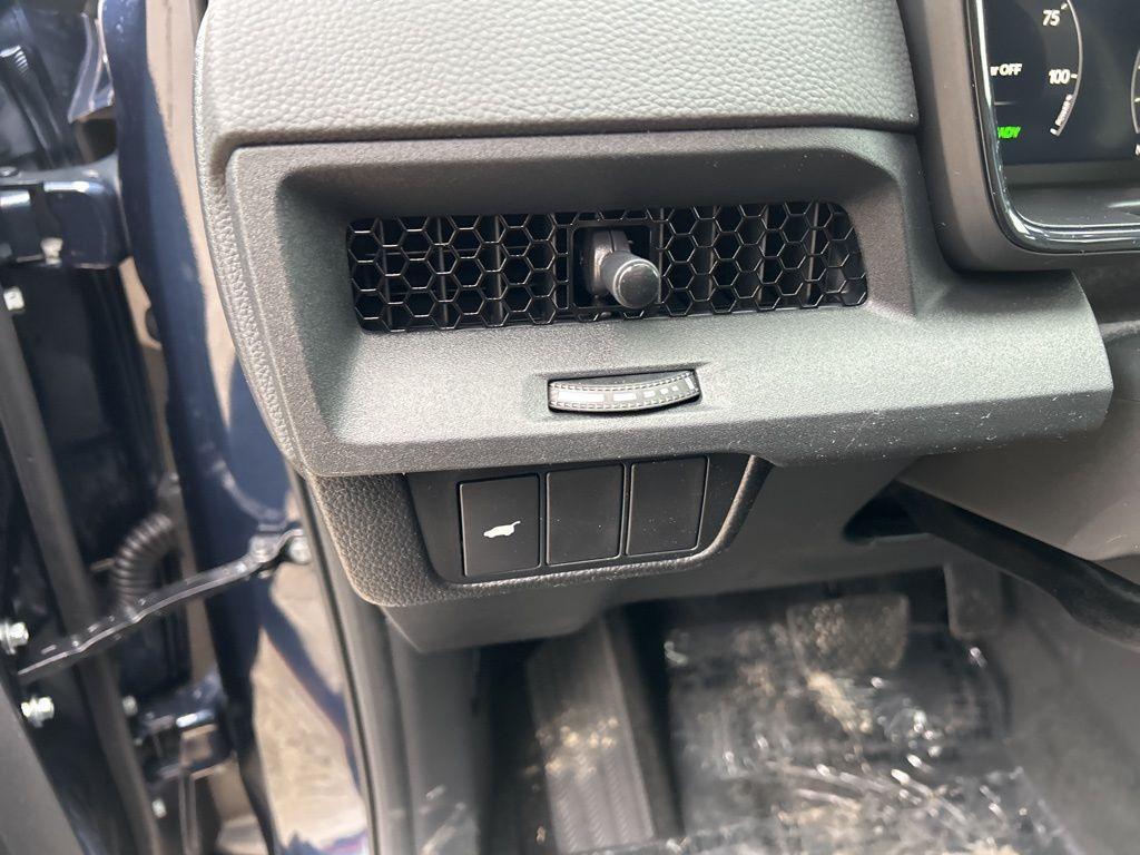 new 2026 Honda CR-V Hybrid car, priced at $38,832