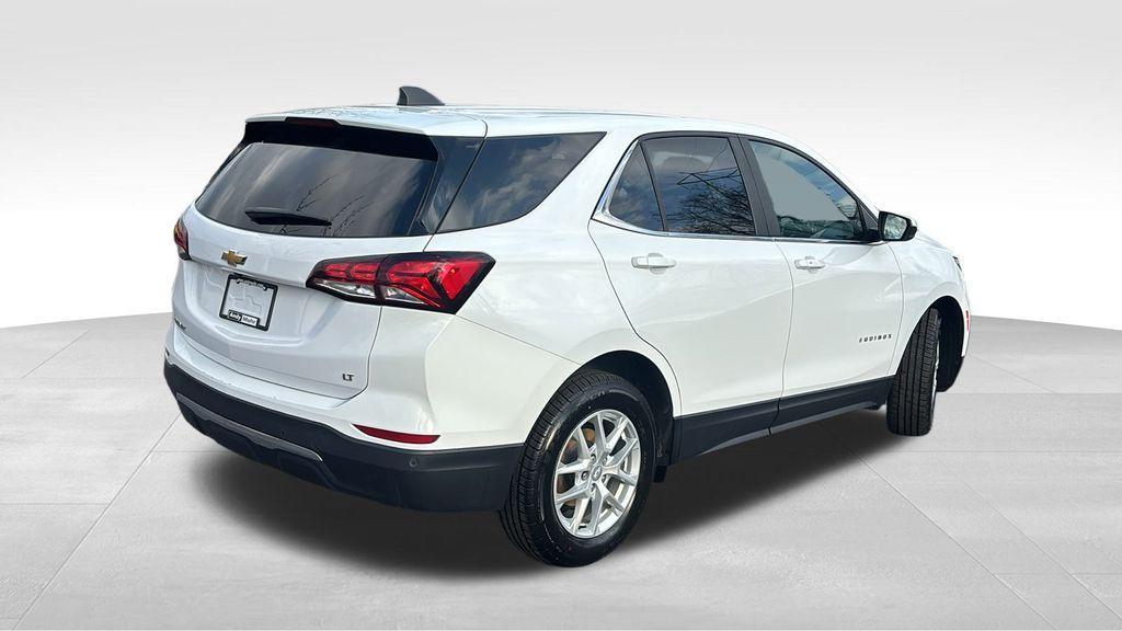 used 2023 Chevrolet Equinox car, priced at $18,271