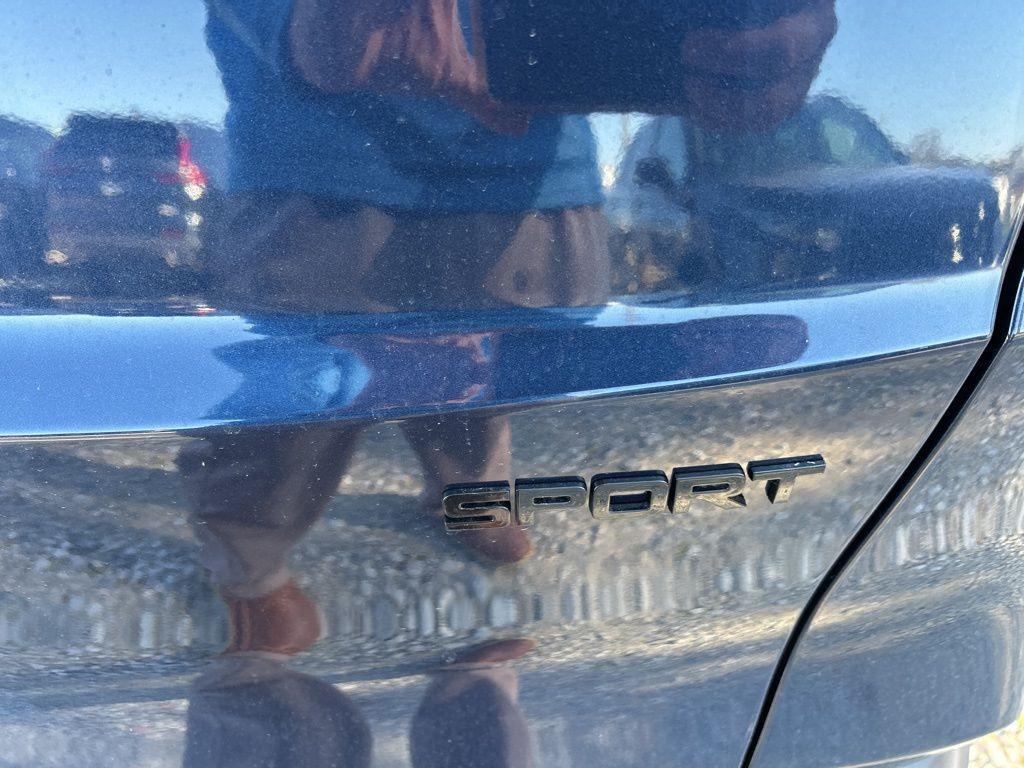 new 2026 Honda CR-V Hybrid car, priced at $40,183