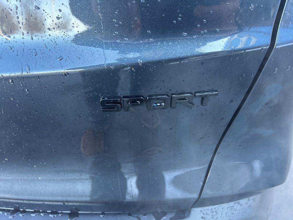 new 2026 Honda CR-V Hybrid car, priced at $40,183