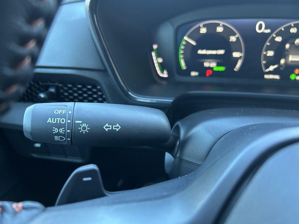 new 2026 Honda CR-V Hybrid car, priced at $40,183