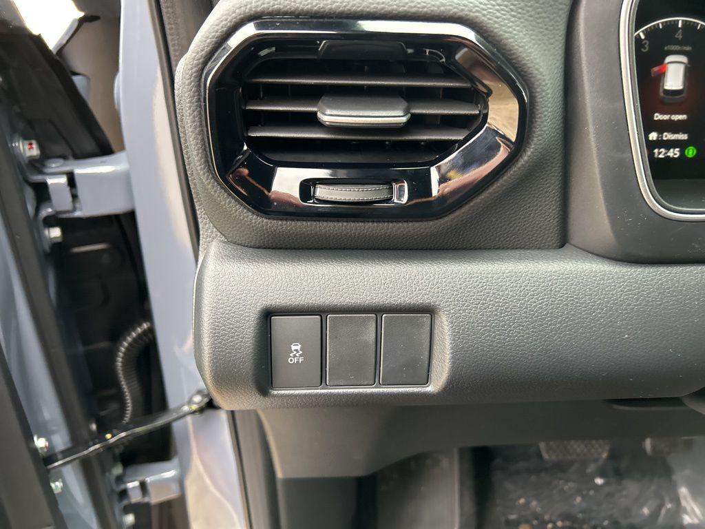 new 2025 Honda Pilot car, priced at $42,334