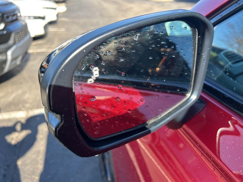 new 2026 Honda CR-V Hybrid car, priced at $39,535