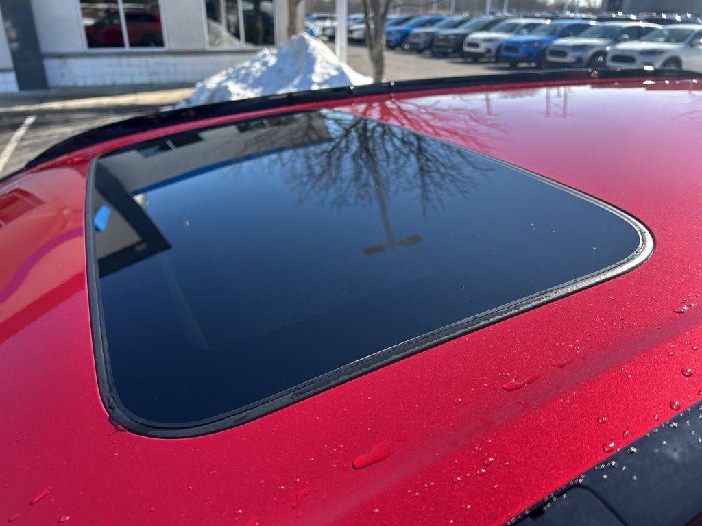 new 2026 Honda CR-V Hybrid car, priced at $39,535