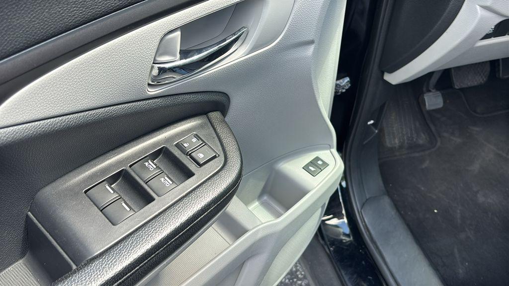 used 2017 Honda Pilot car, priced at $19,876