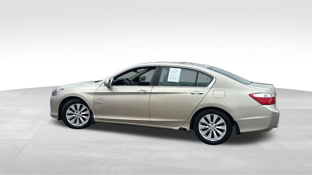 used 2013 Honda Accord car, priced at $8,900