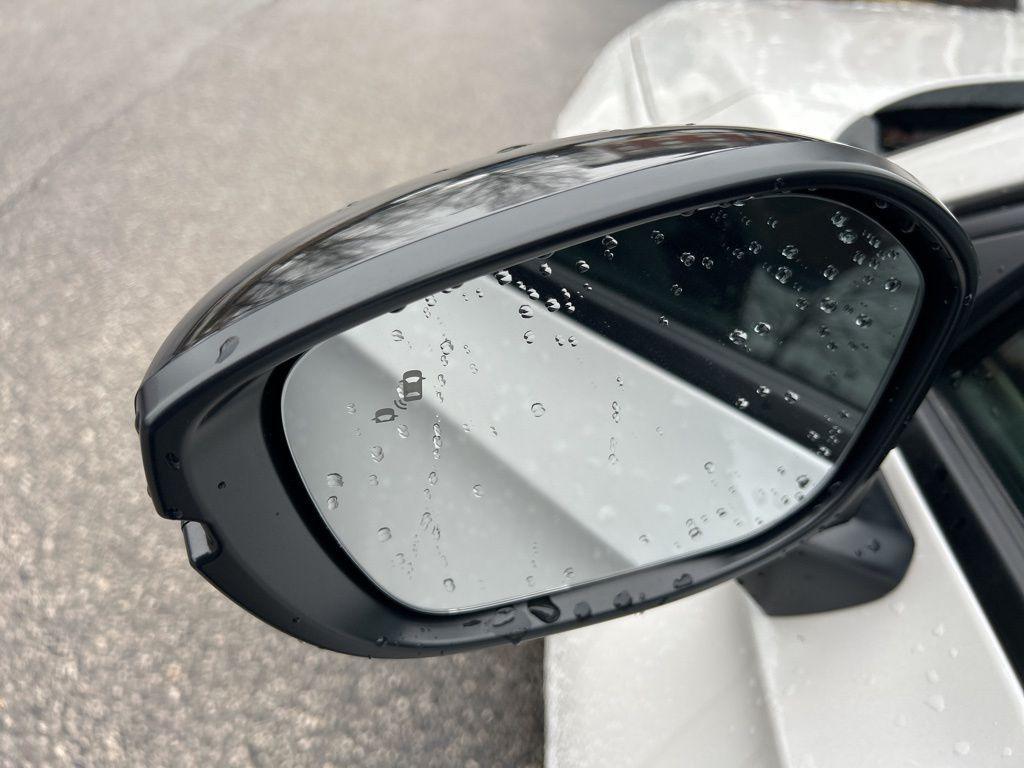 new 2026 Honda Civic Hybrid car, priced at $33,942