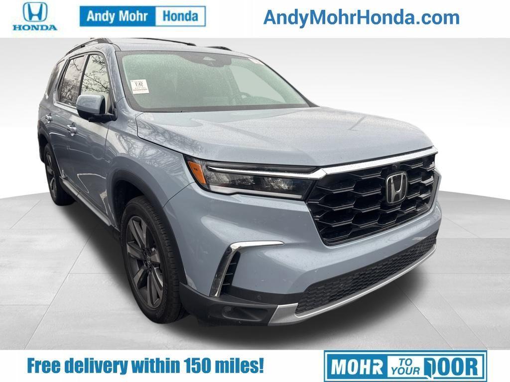 used 2024 Honda Pilot car, priced at $43,402