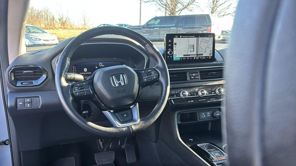 used 2024 Honda Pilot car, priced at $42,236