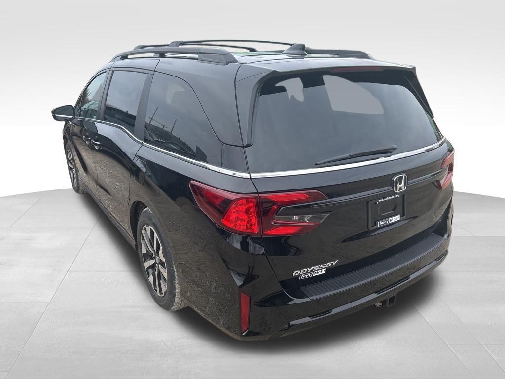 new 2026 Honda Odyssey car, priced at $43,283