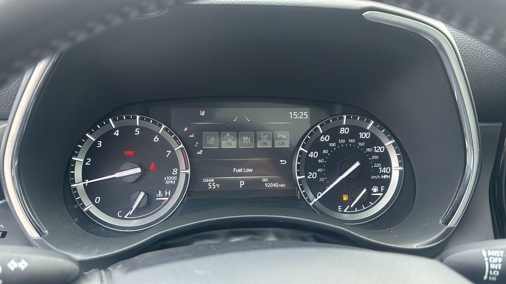 used 2021 Toyota Highlander car, priced at $28,469