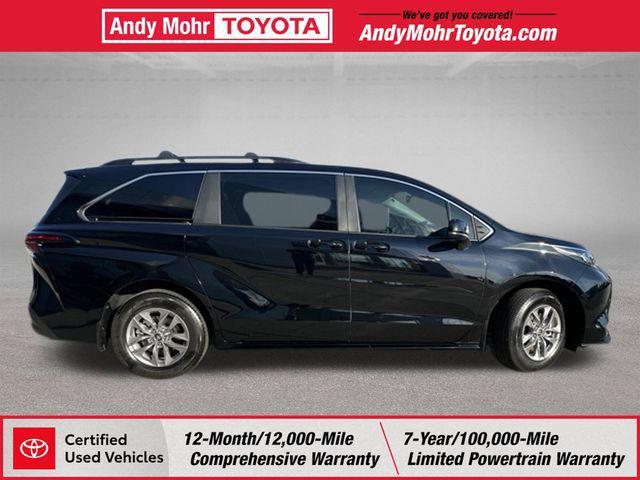used 2026 Toyota Sienna car, priced at $46,392
