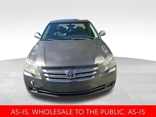 used 2005 Toyota Avalon car, priced at $4,000