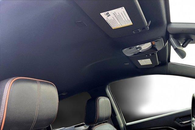 used 2024 GMC Canyon car, priced at $36,924