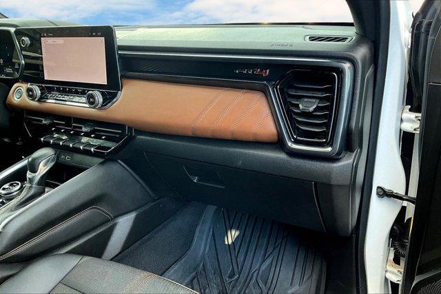 used 2024 GMC Canyon car, priced at $36,924