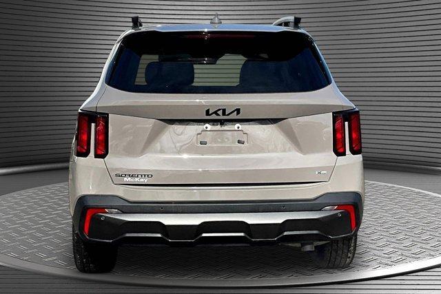 used 2025 Kia Sorento car, priced at $38,924