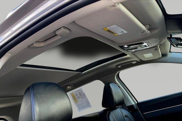 used 2025 Kia Sorento car, priced at $38,924