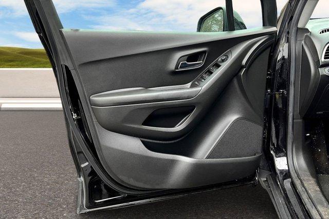 used 2022 Chevrolet Trax car, priced at $16,924