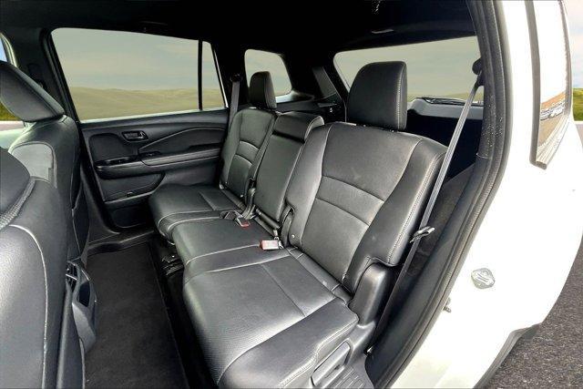 used 2022 Honda Passport car, priced at $28,924