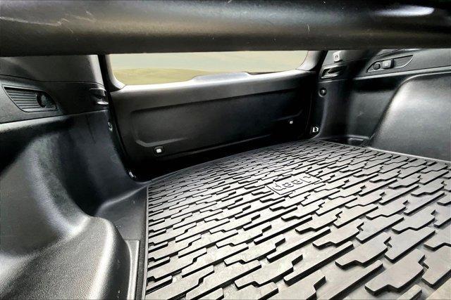 used 2023 Jeep Grand Cherokee car, priced at $32,924