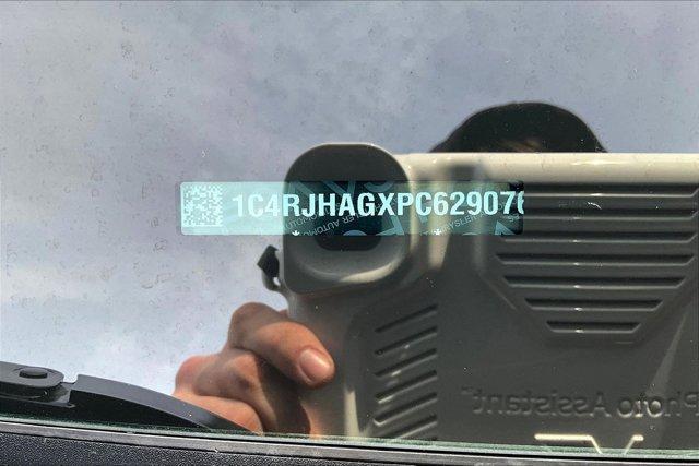 used 2023 Jeep Grand Cherokee car, priced at $32,924