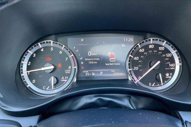 used 2022 Toyota Highlander car, priced at $32,124