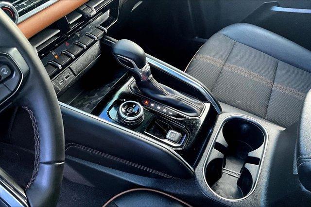 used 2024 GMC Canyon car, priced at $43,924