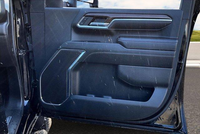 used 2024 Chevrolet Silverado 2500 car, priced at $40,924