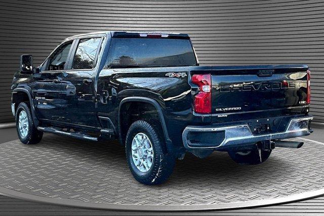 used 2024 Chevrolet Silverado 2500 car, priced at $40,924