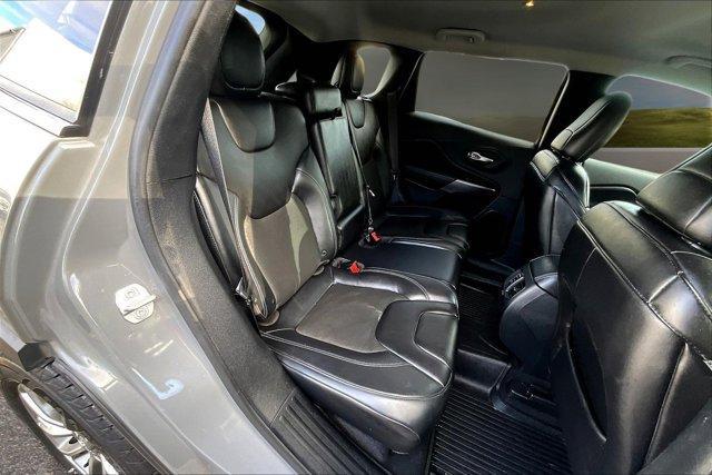 used 2019 Jeep Cherokee car, priced at $15,924