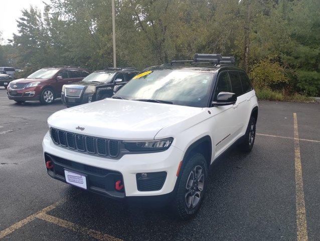 used 2022 Jeep Grand Cherokee car, priced at $33,924