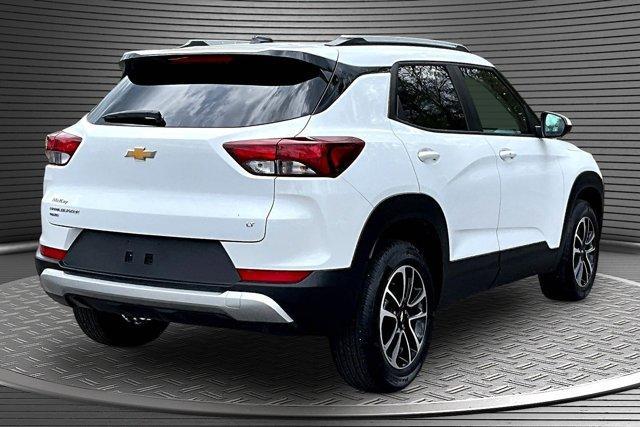 used 2025 Chevrolet TrailBlazer car, priced at $26,524