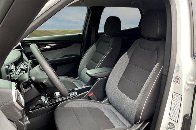 used 2025 Chevrolet TrailBlazer car, priced at $26,524